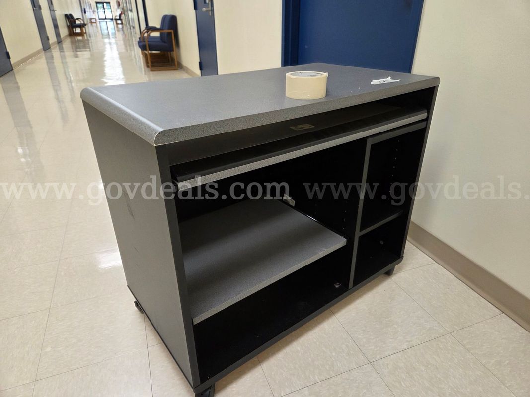 Black rolling Cart/Shelf with Keyboard and Shelf Slide Out