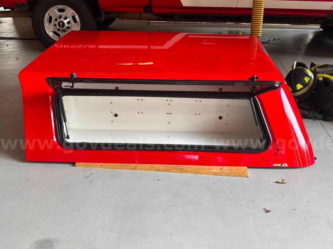 New, unused Camper Topper