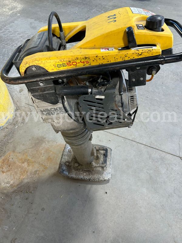 Jumping Jack Compactor #2 BS50-4s, WM100 Engine, Runs, Fair Condition Sold As Is Water Sewer 419-354-6277
