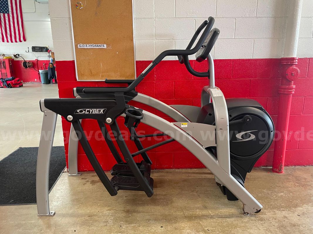 Cybex 620A Elliptical