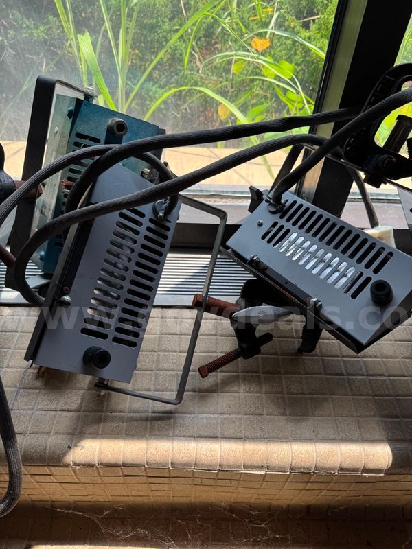 Studio/Theater Lights (Analog "Hot Lights" - Halogen Bulbs)