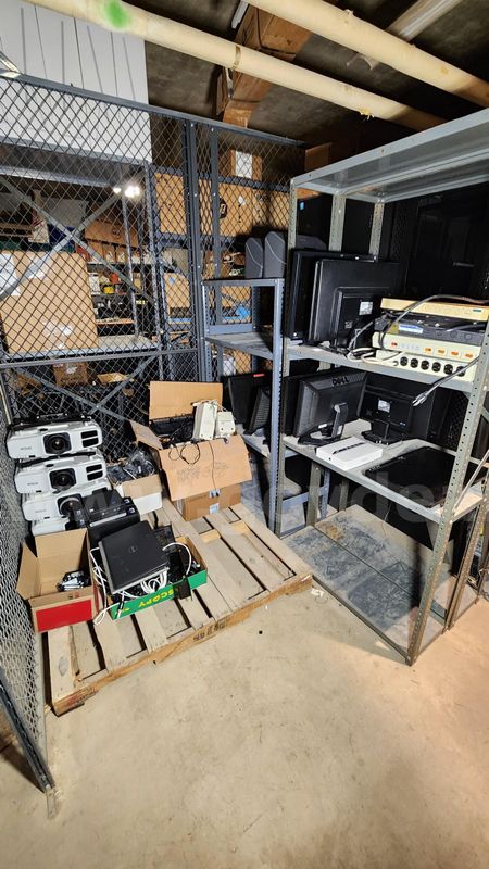 Misc. Electronic Items Bay #3