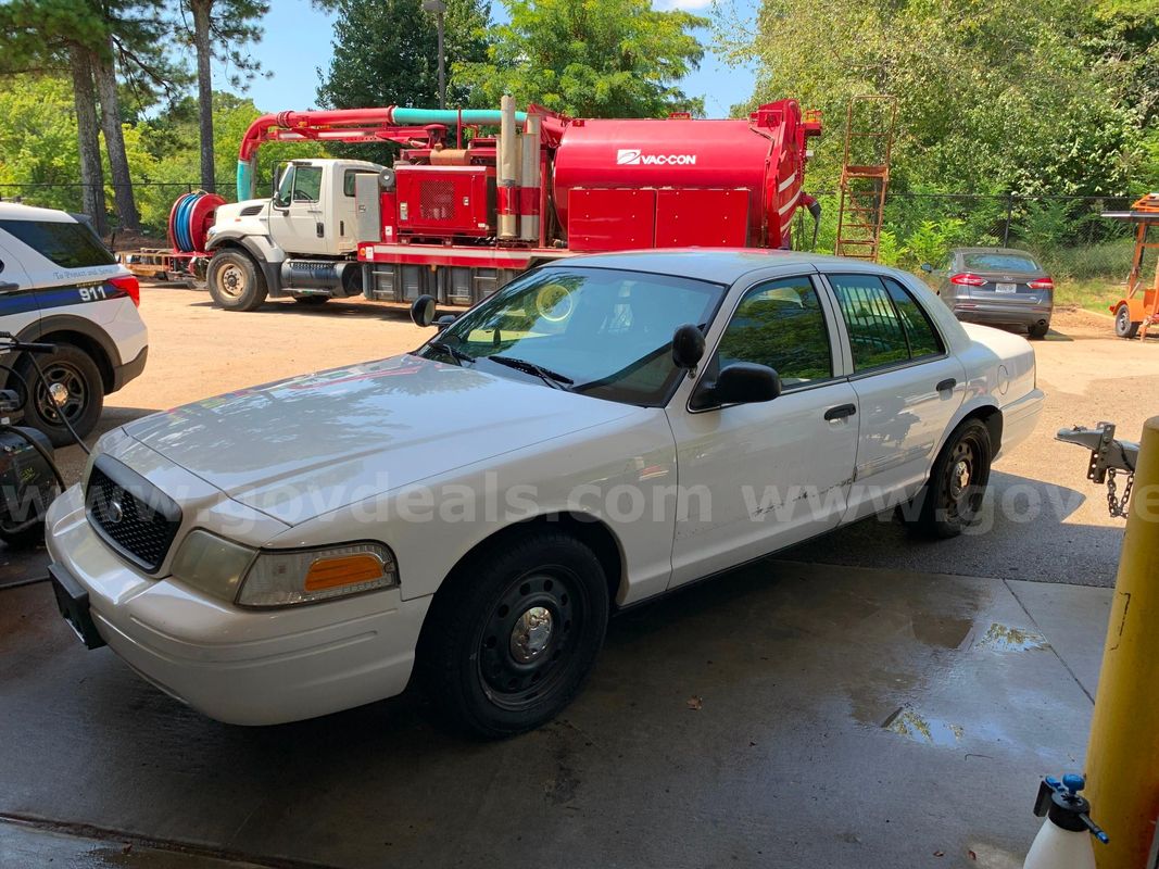 2011 Ford Crown Victoria