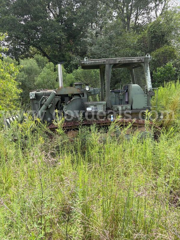 1971 US Army Catepillar Tractor - Full Tracked