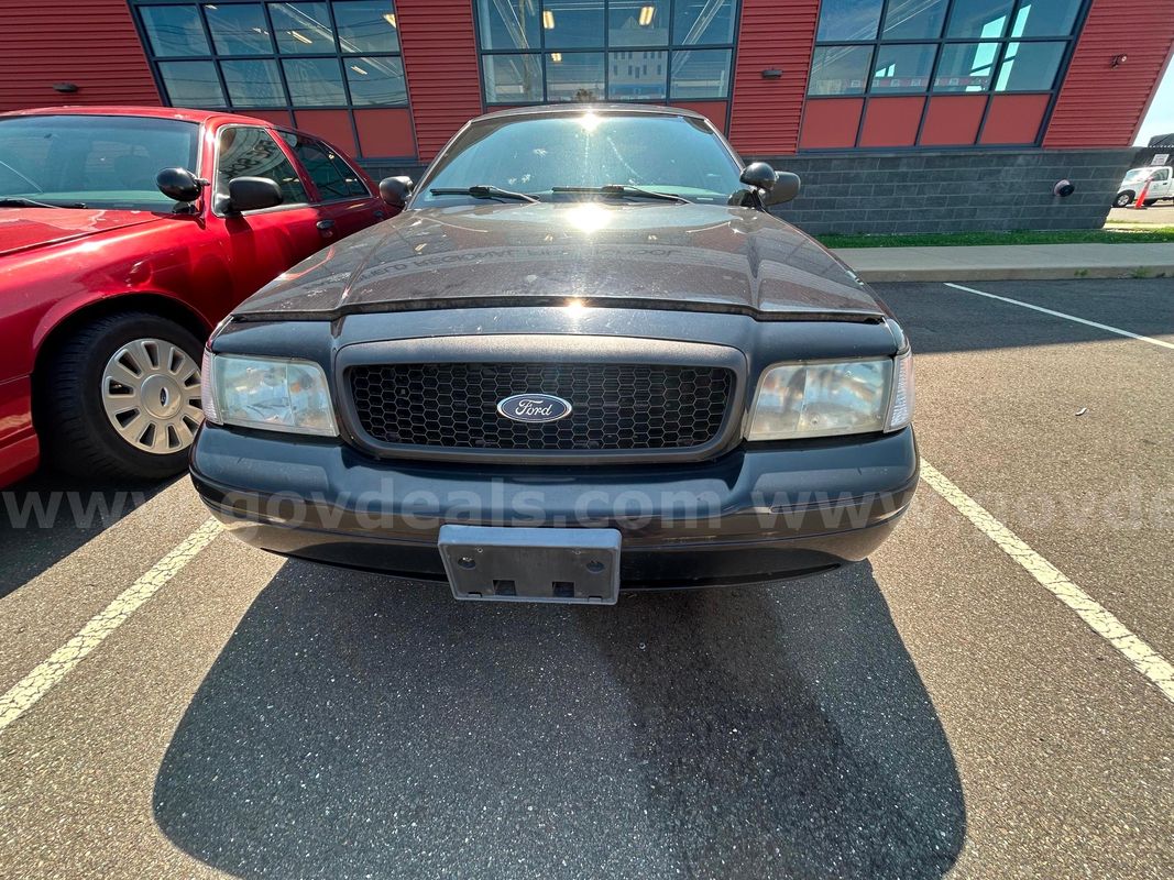2010 Ford Crown Victoria