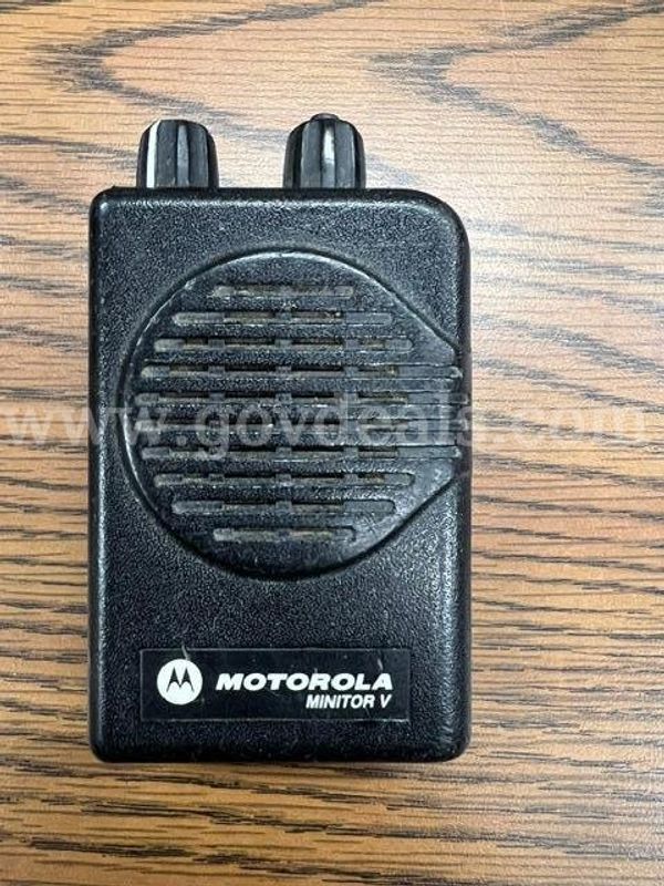 Motorola Minitor V Pagers & Charging Craddle