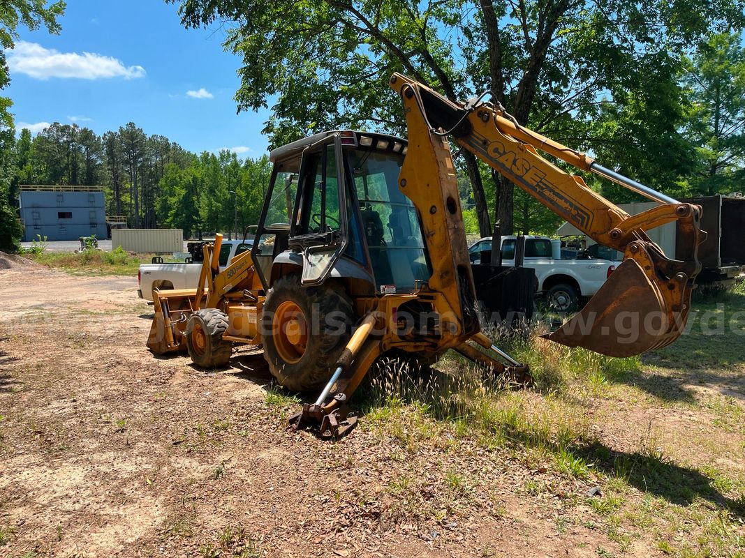 Case 580 Super L Backhoe