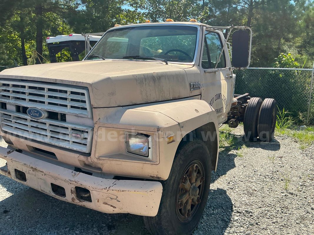 Ford F700