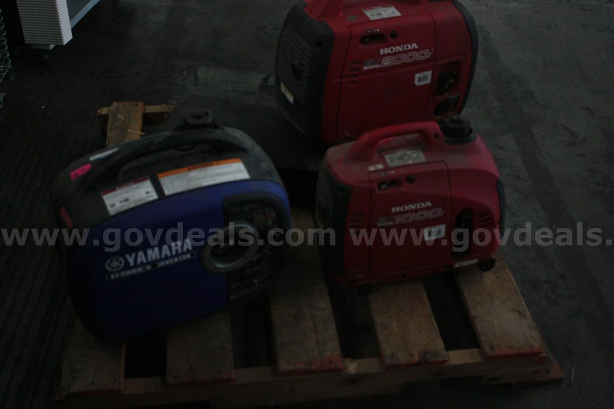 MSTS FY26-109: Lot of (3) Inverters