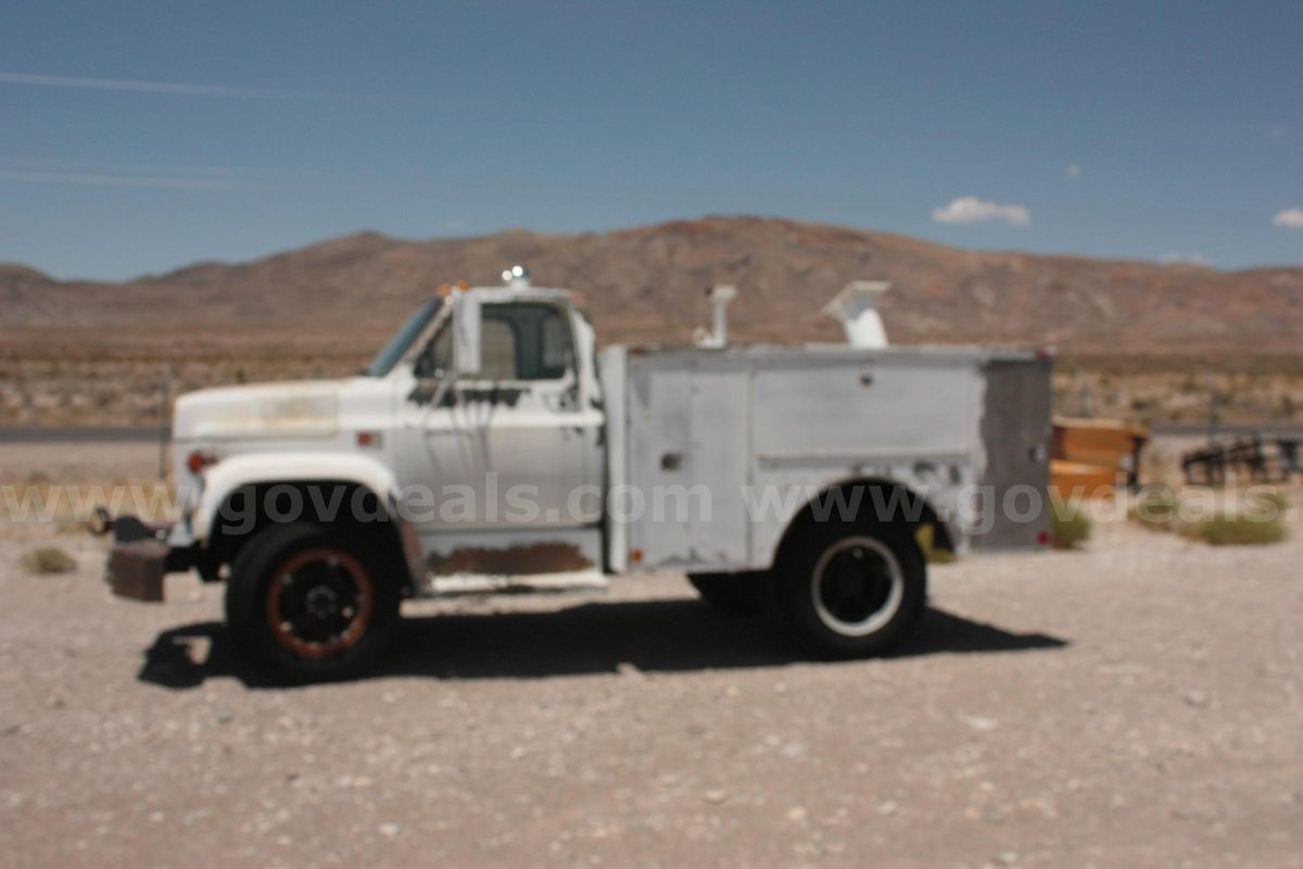 MSTS FY26-139: 1984 GMC 6000 4x2, 8 cyl 2ton Truck