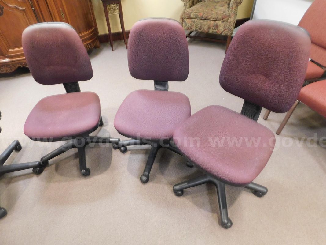Lot - 8 Maroon Task Chairs