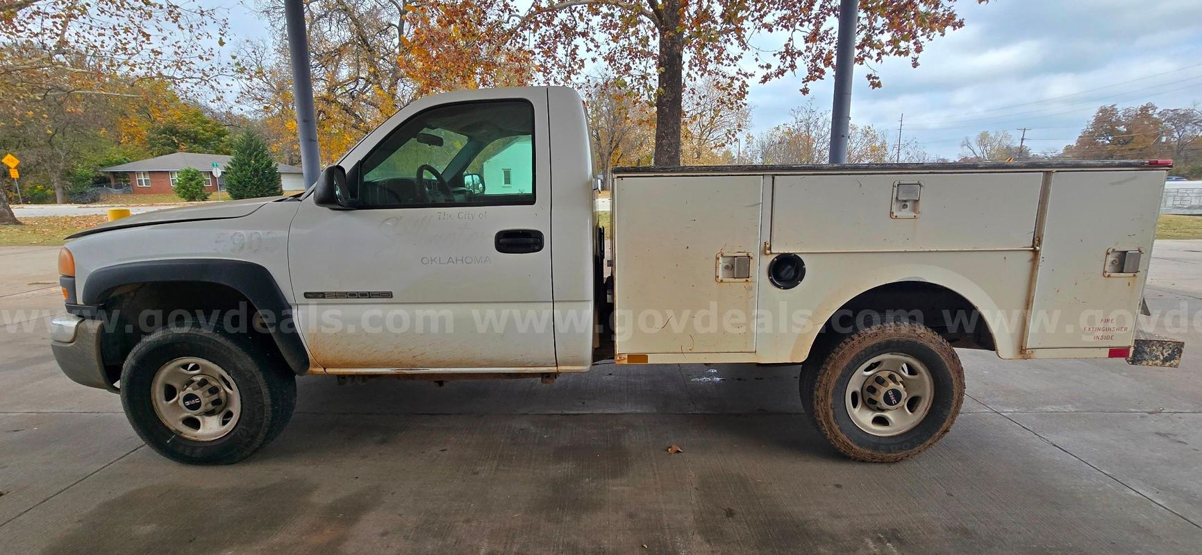 2005 GMC Sierra 2500HD Work Truck 2WD