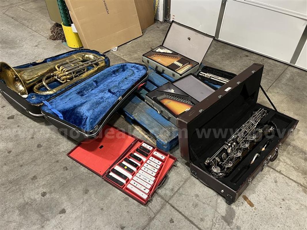 Various Instruments Lot A-935