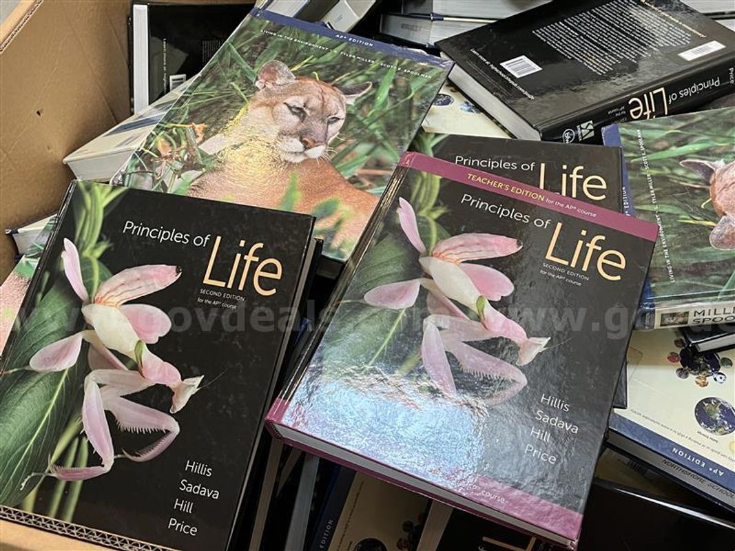 Mixed Textbooks Lot A-1046