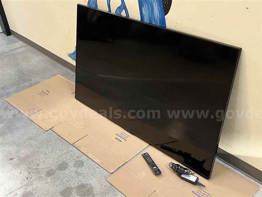 Sharp 70" TV Lot T-309