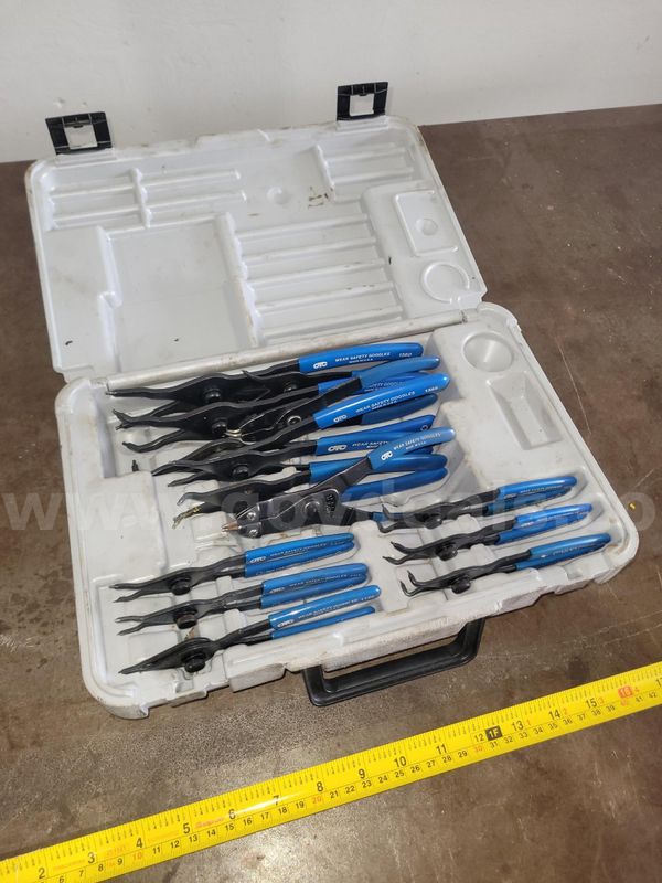 OTC No. 7412-K Retaining Ring Plier Set