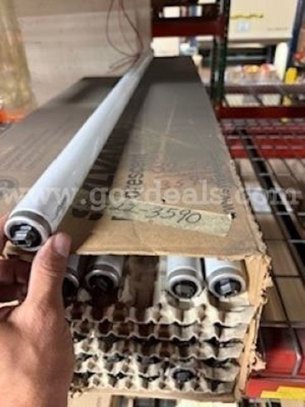 Lot of 17,238 Fluorescent 55 and 60 WATT bulbs