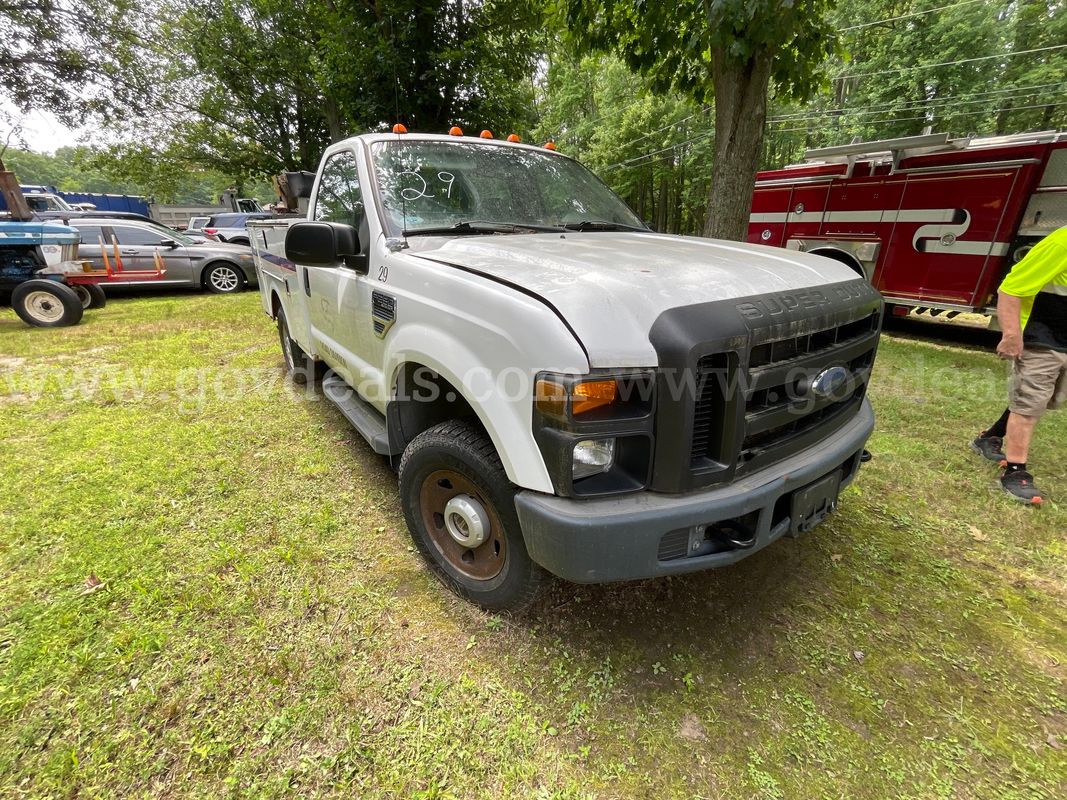 2008 Ford F-250 SD XL 4WD Utitity Body w/Liftgate