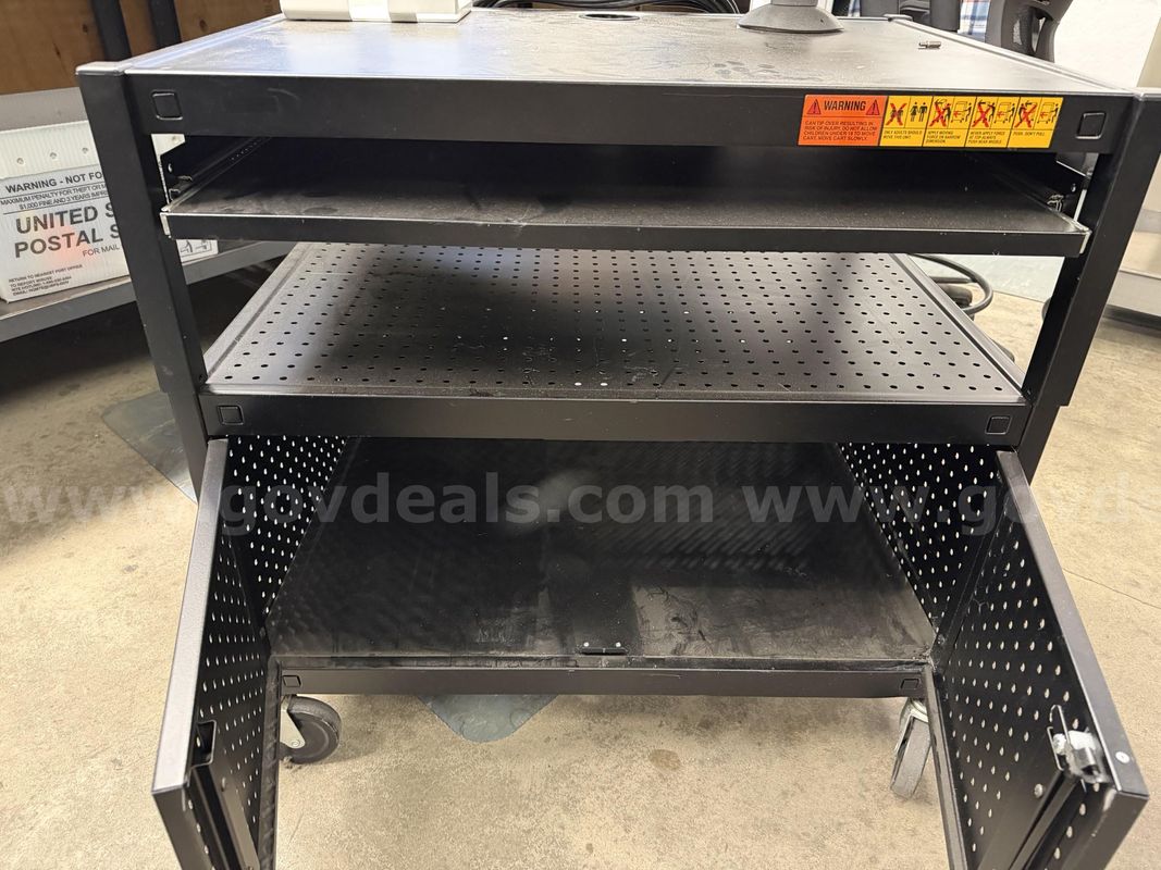 Rolling cart with stroage and projecter attachment ( No Projector)