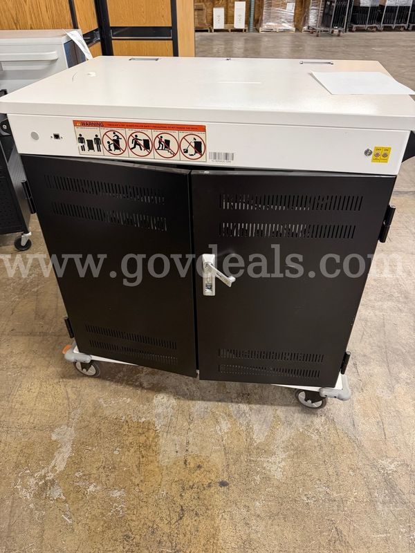 Anywhere Cart AC-30 Cart is designed to charge and store 30 Chromebooks, tablets or laptop