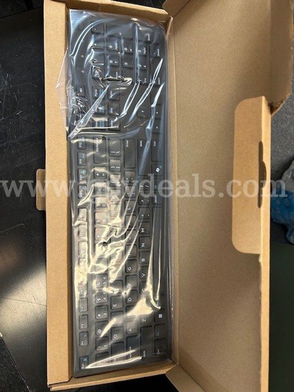 new in box wired keyboard