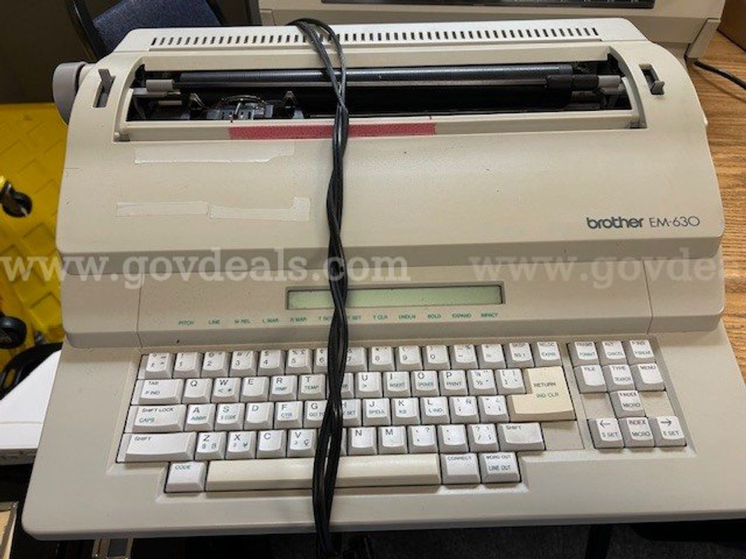 4 type writers