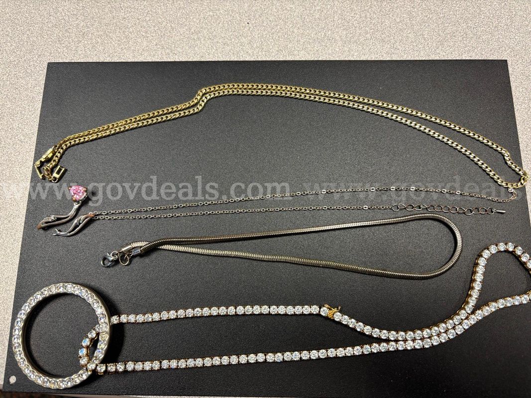 Jewelry Lot - Costume Jewelry