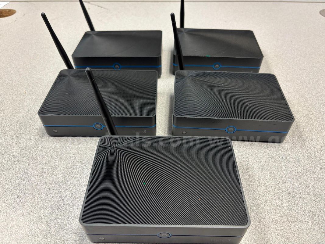 Five Azulle Byte 3 (selling as parts) (no power cords)