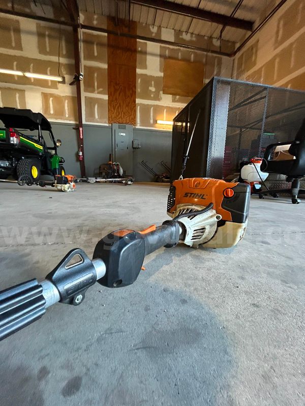 Orange 2023 Stihl Fs131r Loop Handle String Trimmer