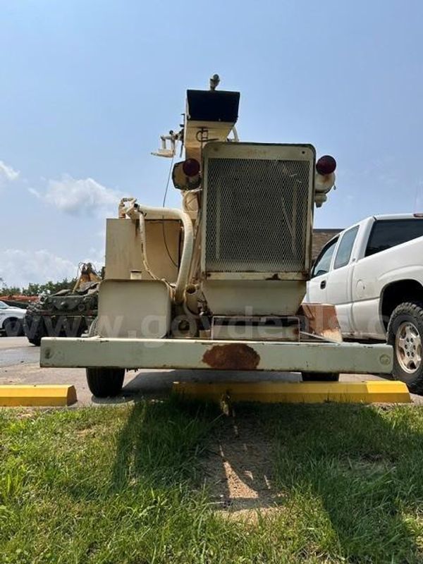 (1) USED REINCO STRAW BLOWER