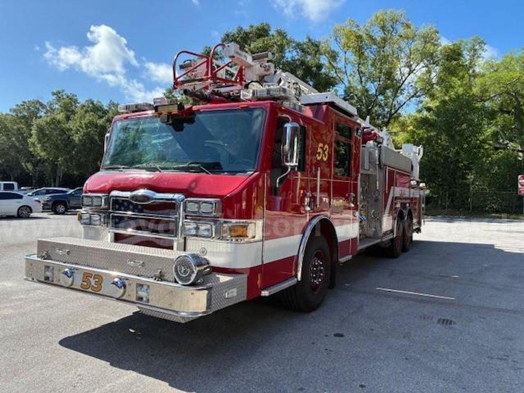 2013 Pierce Velocity Aerial 75' HDL