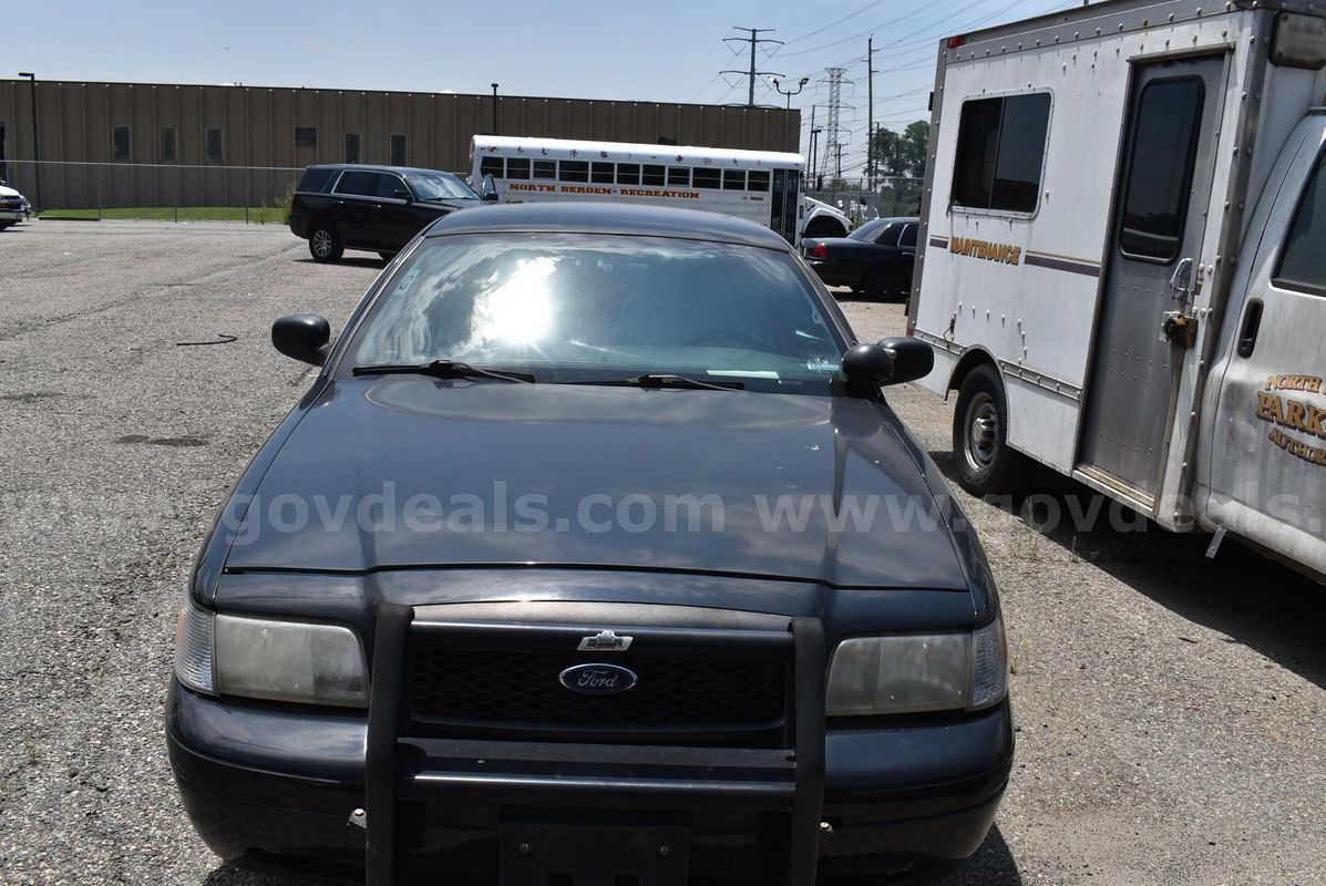 2011 Ford Crown Victoria