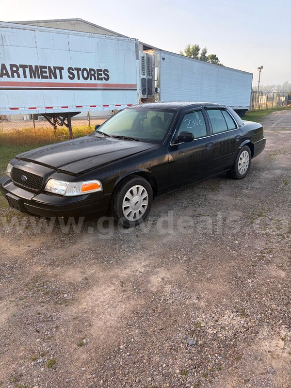 2008 Crown Vic 107,909 miles