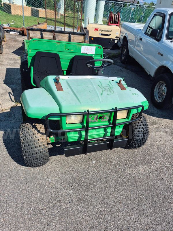 USED JOHN DEERE GATOR; CONDITION OF MOTOR UNKNOWN