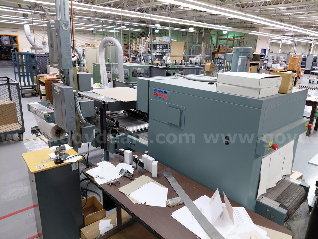 Sealer is a durable and efficient packaging machine designed to quickly seal products