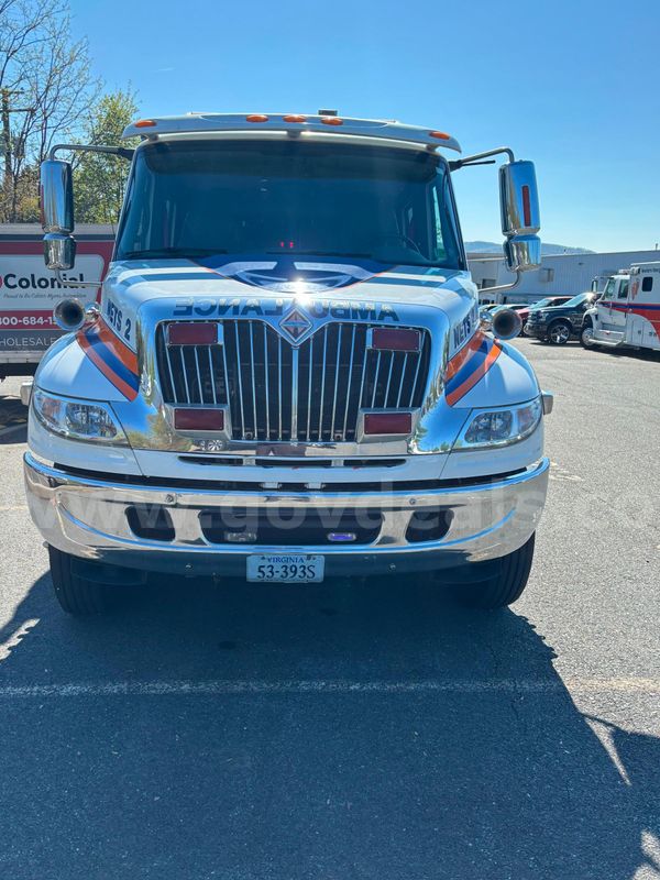 2007 International 4400 Ambulance