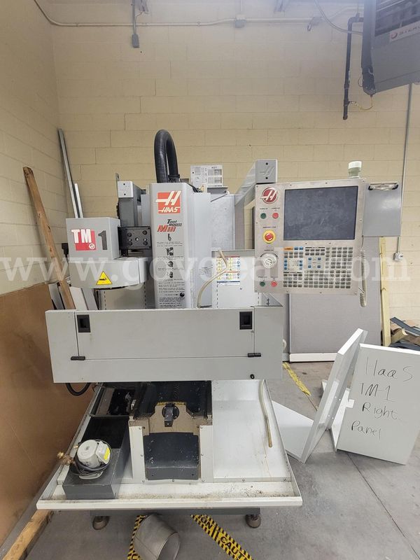 CNC Machine- Haas TM-1 Tool room mill 30x12x16, 40 taper