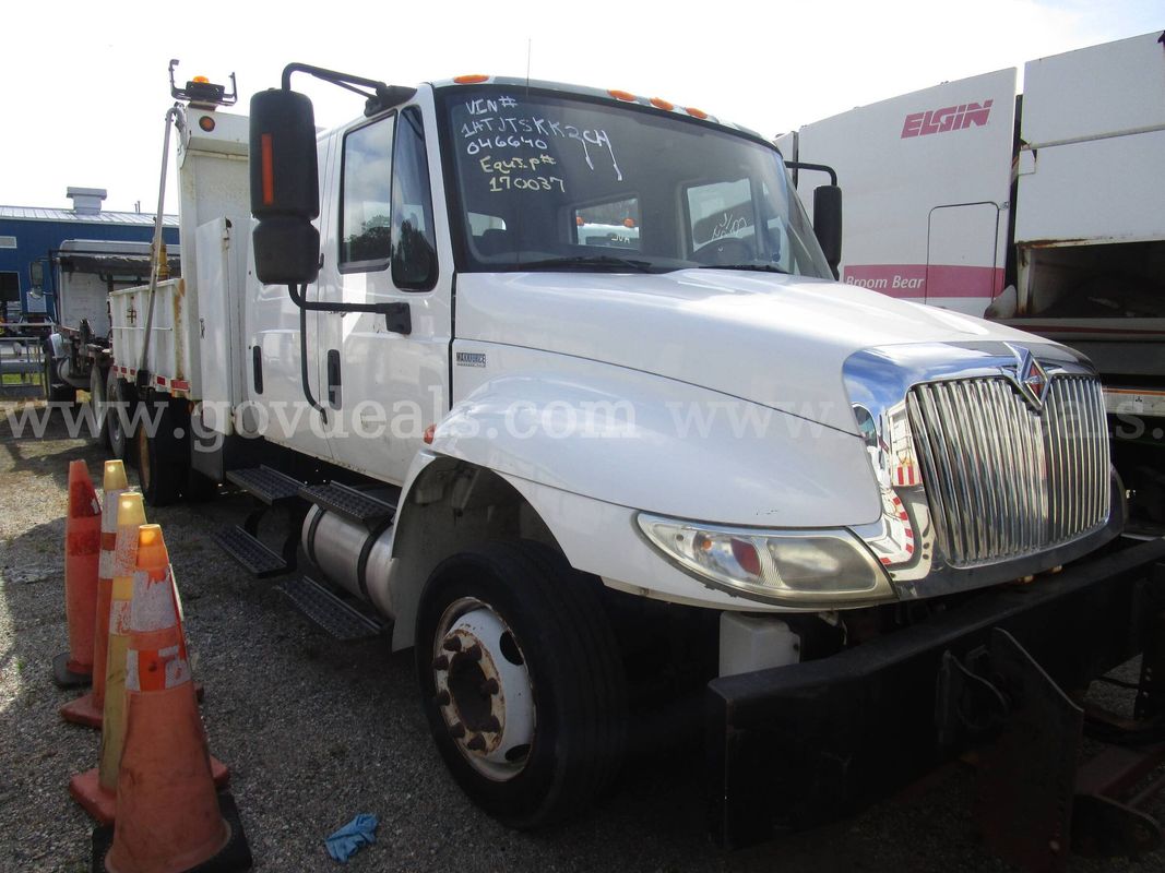 2012 INTERNATIONAL 4300M7