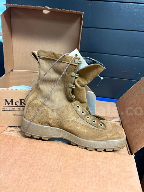 McRae Footwear Combat Boots 30 Pair