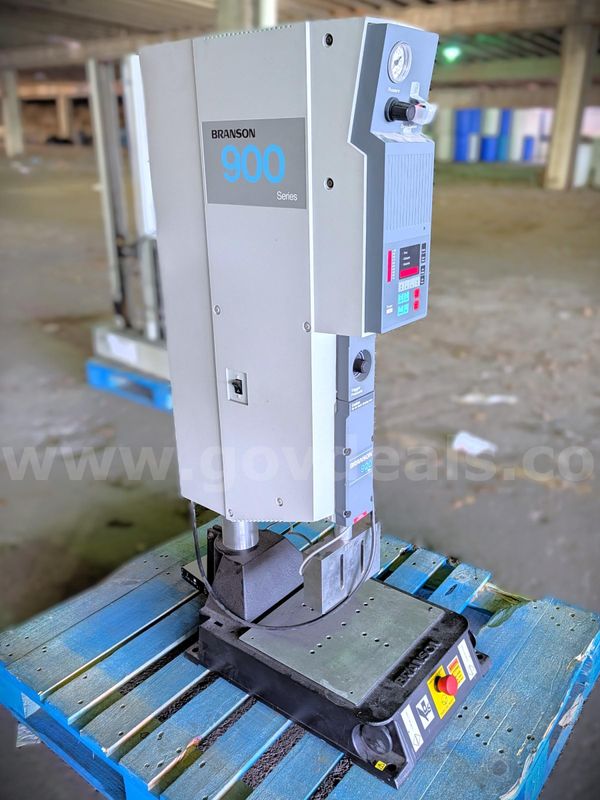 Branson 920iw+ Ultrasonic Plastic Welding Machine
