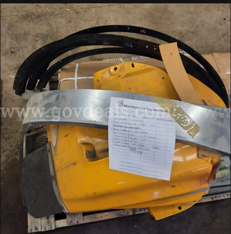 Misc Exterior Bus Parts