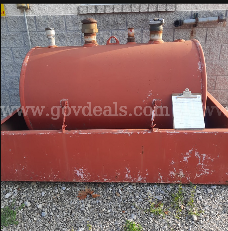 fuel tank - scrap only (has hole)