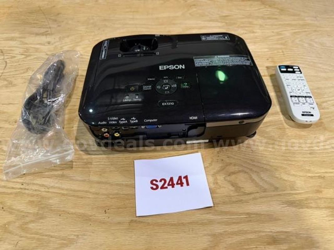 Epson Projector with Remote Control