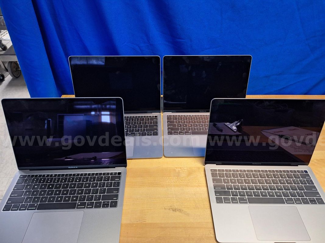 Apple Macbook Air 2018 13" Retina Display, Lot of 4