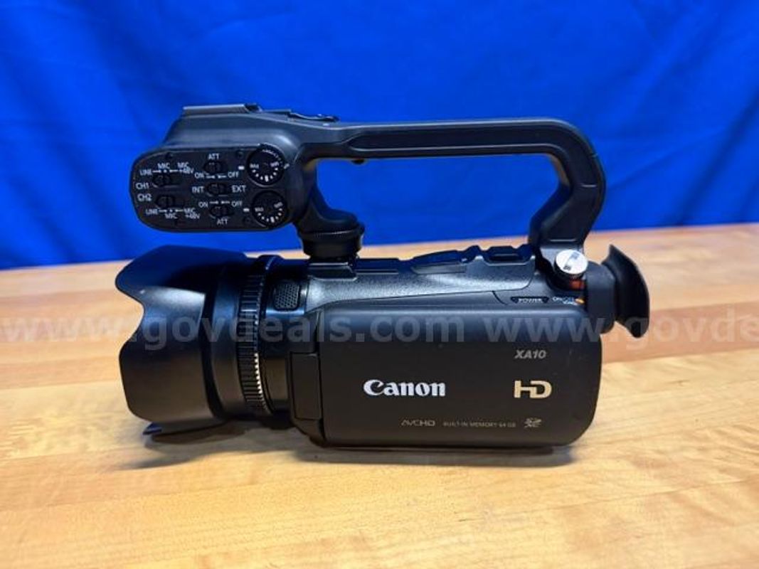 Canon XA10 Camcorder
