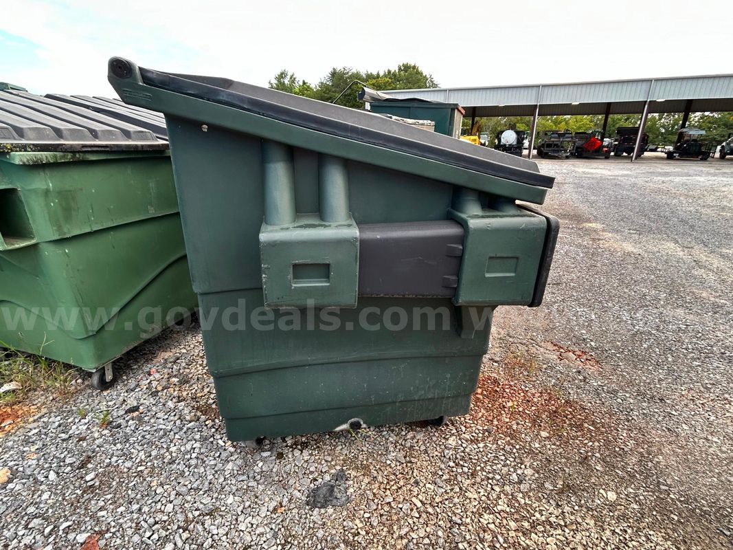 (1) 4 Yard Rolling Dumpster - THIS AUCTION IS FOR ONE (1) ROLLING DUMPSTER