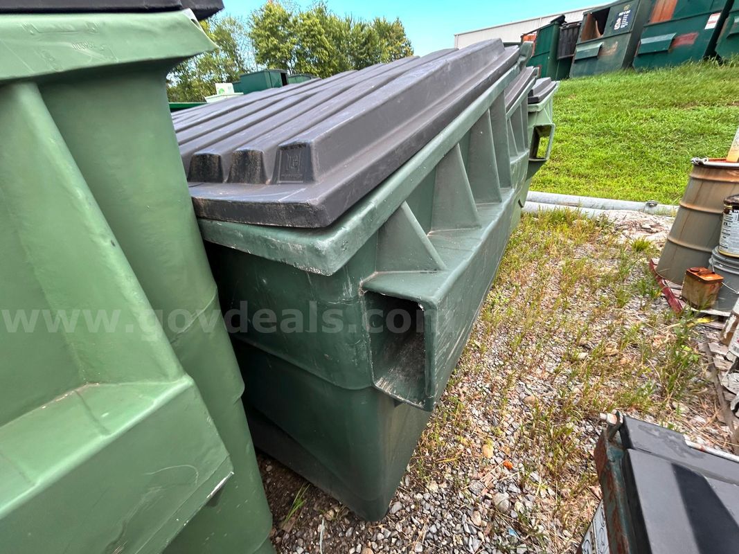 (1) Rolling Dumpster - THIS AUCTION IS FOR ONE (1) ROLLING DUMPSTER