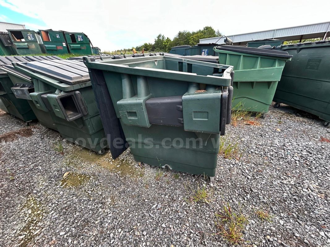 (1) Rolling Dumpster - THIS AUCTION IS FOR ONE (1) ROLLING DUMPSTER