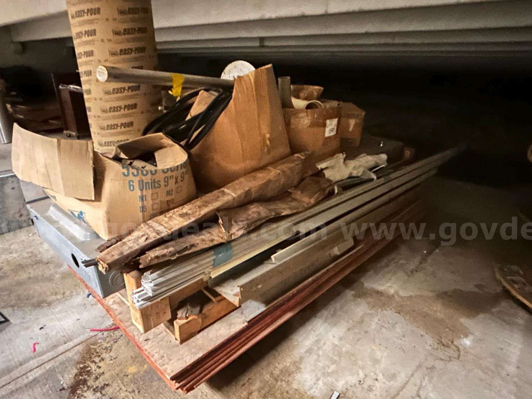 1 Pallet of Industrial Surplus Lot with Series 5500 Steel Diffusers and Electrical Supplies