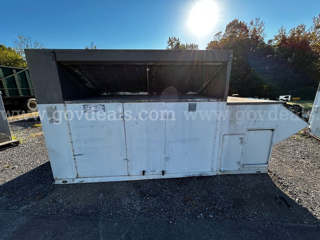 AAON RK-30-2-F0-212 Rooftop HVAC Unit with Yaskawa V1000 Drive
